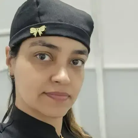 Dra. Aline Cardoso Magalhães Dias Santos 